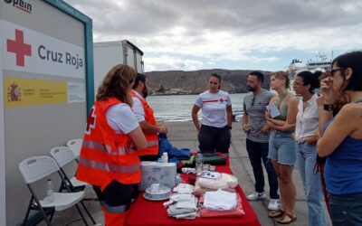 El equipo de Canarias Convive visita el dispositivo del Equipo de Respuesta Inmediata en Emergencias de Cruz Roja Española en Los Cristianos